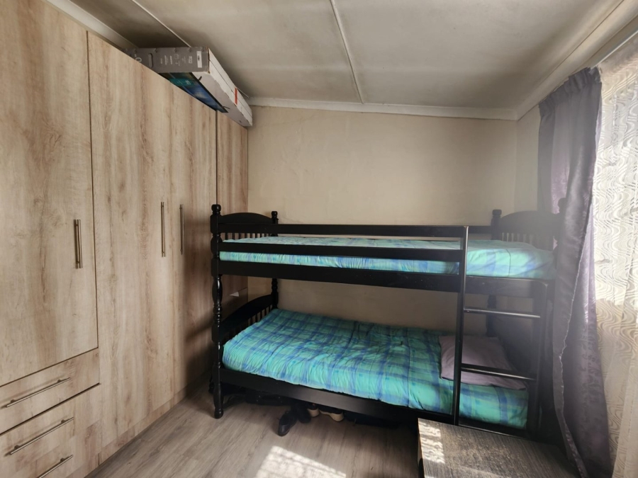 2 Bedroom Property for Sale in Parkdene Western Cape